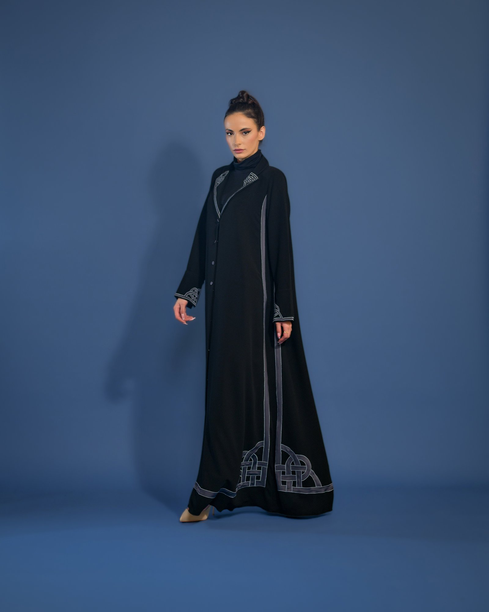 www.thescenestealer.com|+97433162302